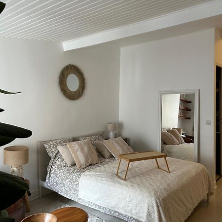 Ferienwohnung Grand Studio Entierement Renove Au Coeur De Paris Exterior foto