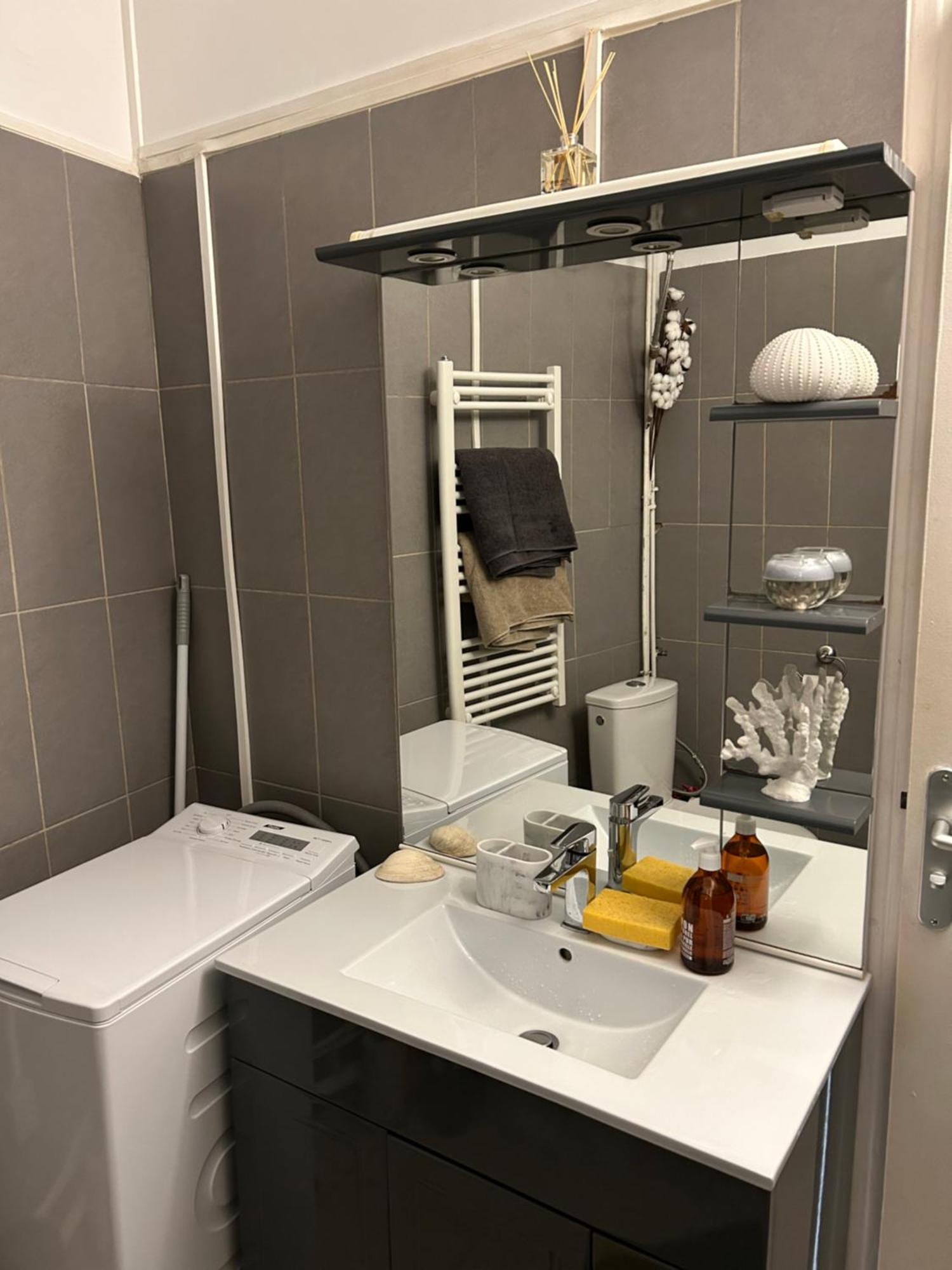 Ferienwohnung Grand Studio Entierement Renove Au Coeur De Paris Exterior foto