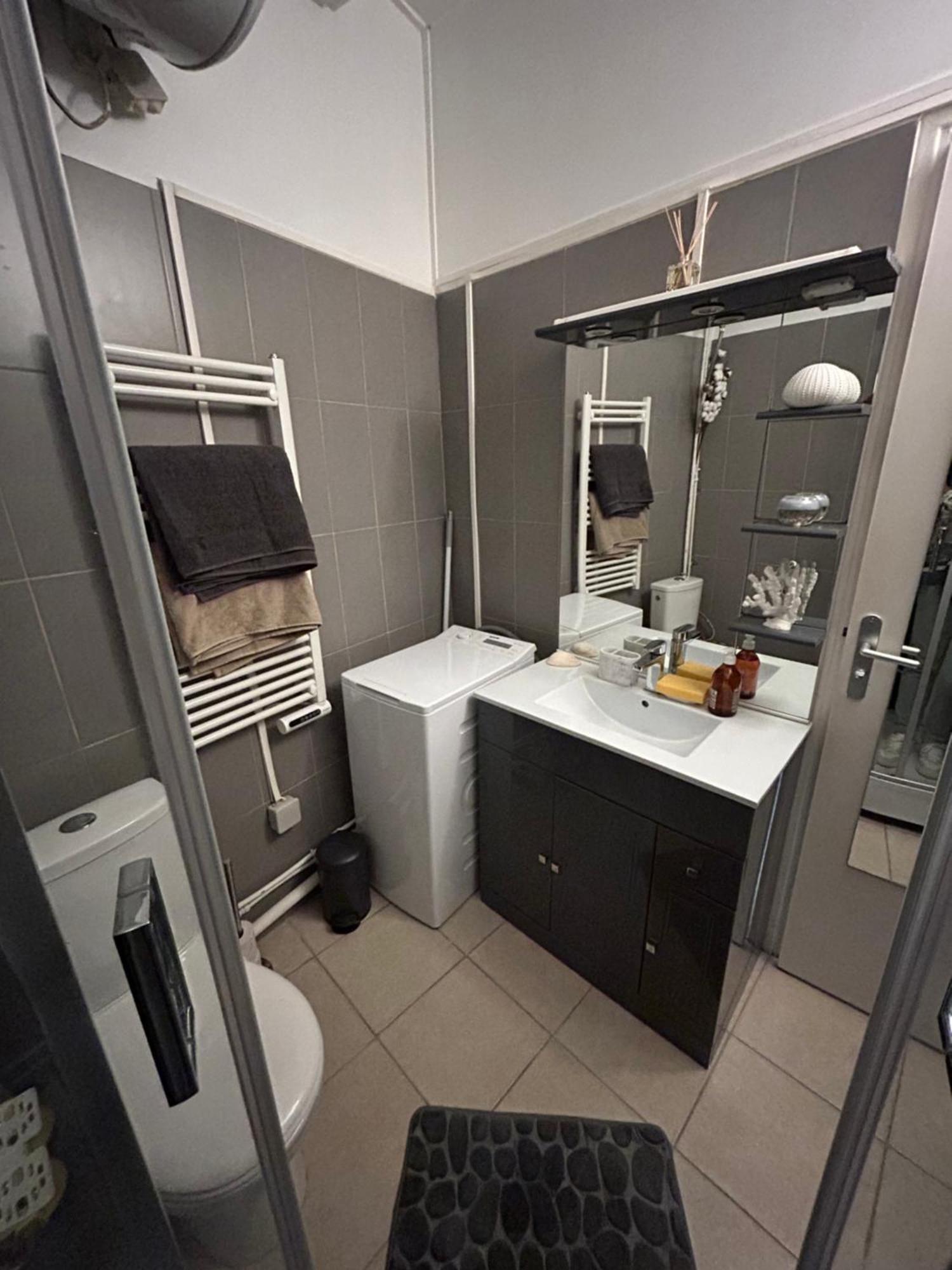 Ferienwohnung Grand Studio Entierement Renove Au Coeur De Paris Exterior foto